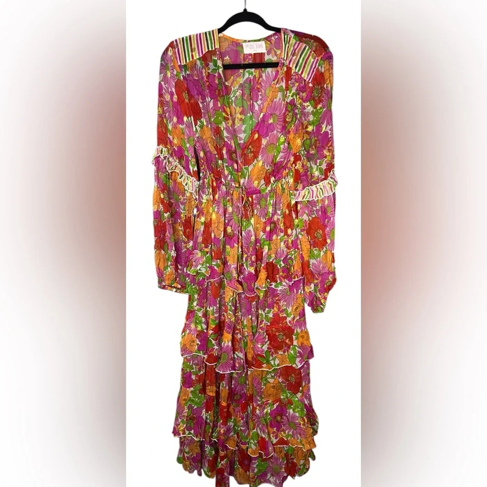 Miss June Paris floral v-neck midi dress OS - Picture 2 of 6